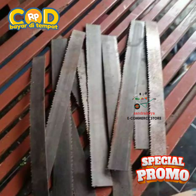 Potongan Gergaji Besi Bekas