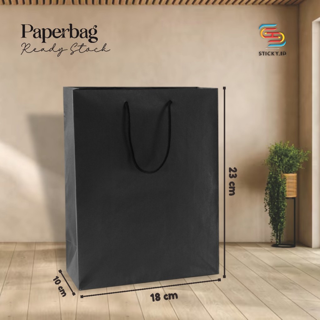 

[12 PCS] PAPER BAG HITAM POLOS READY STOCK PAKET LUSINAN - TAS HAJATAN TAS SOUVENIR UK 18 X 23 X 10