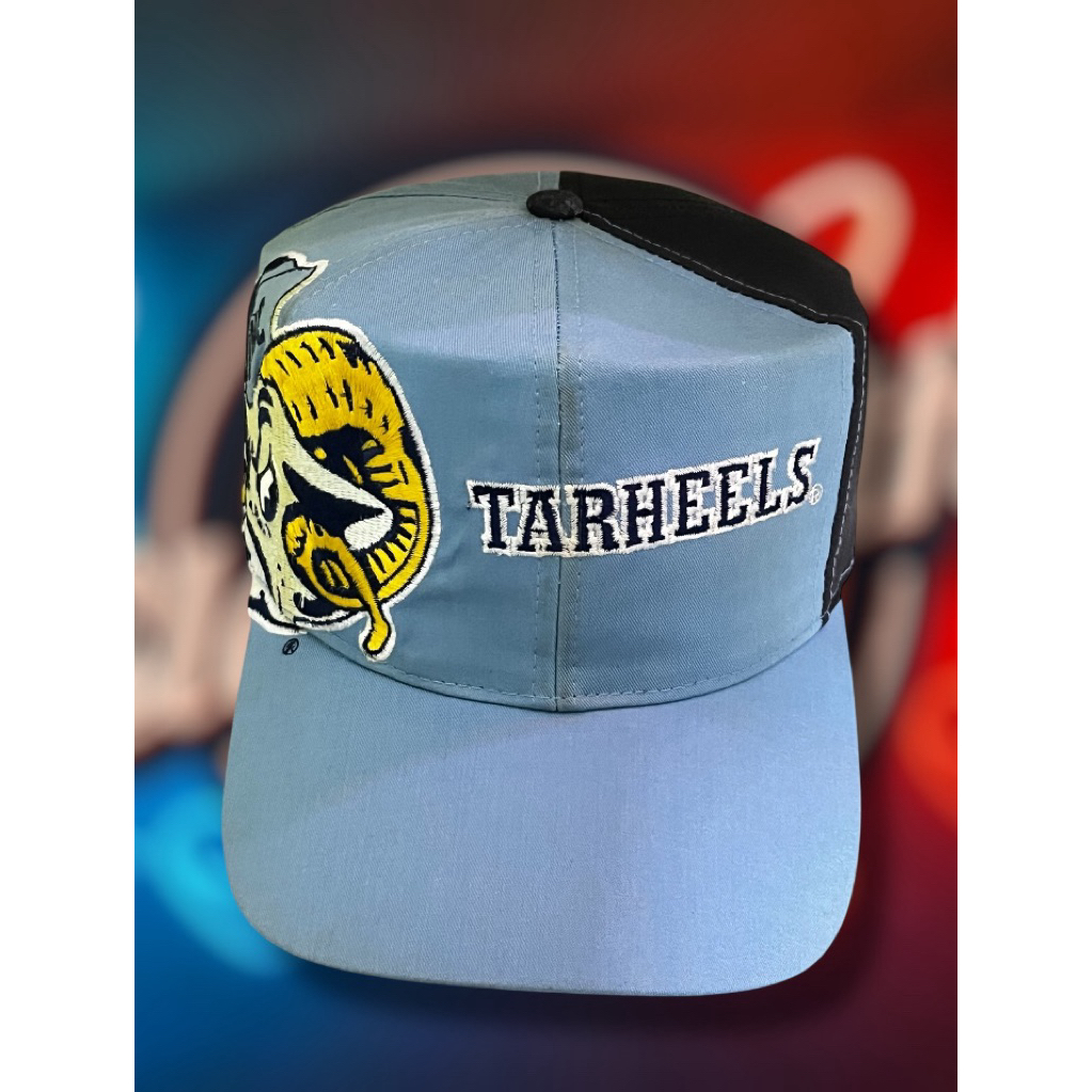 Topi Vintage Carolina Tarheels Big Side Logo