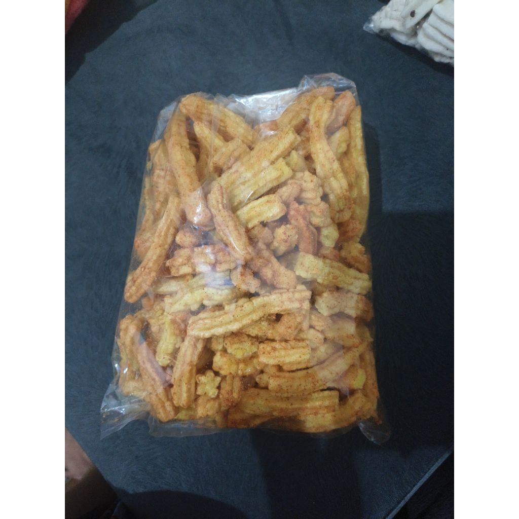 

Kerupuk manggar pedas