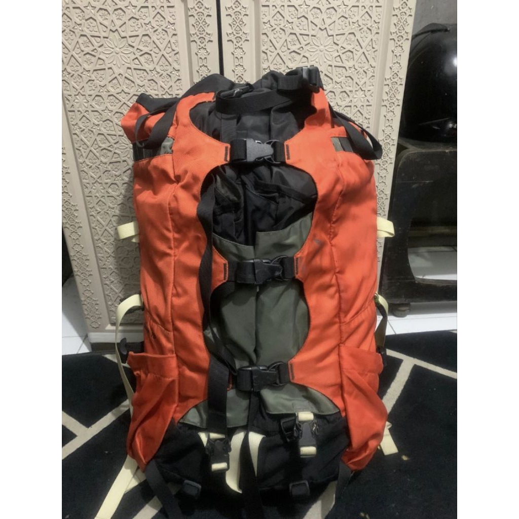 carier osprey cares70L