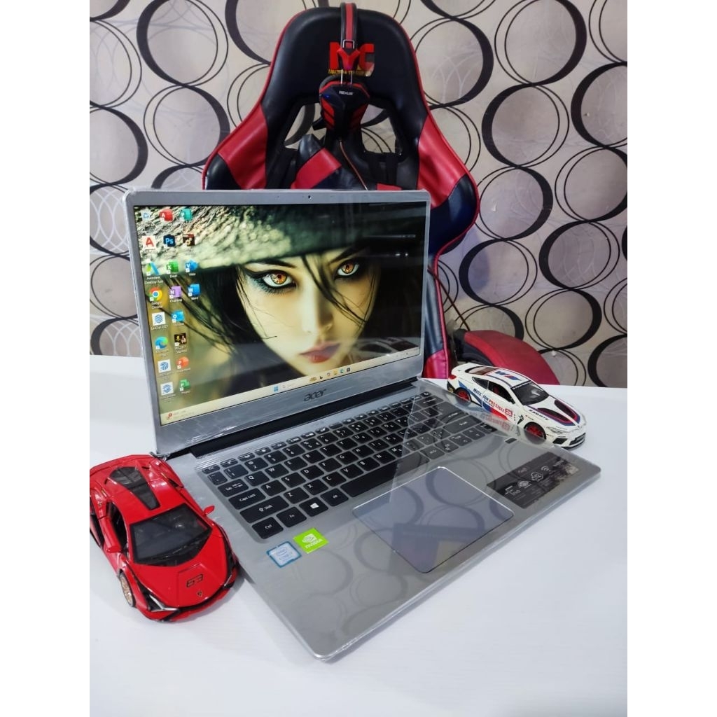 Laptop Design Acer Swift3 Core i7 Ram 8/250gb Ssd Dual Vga Nvidia COD