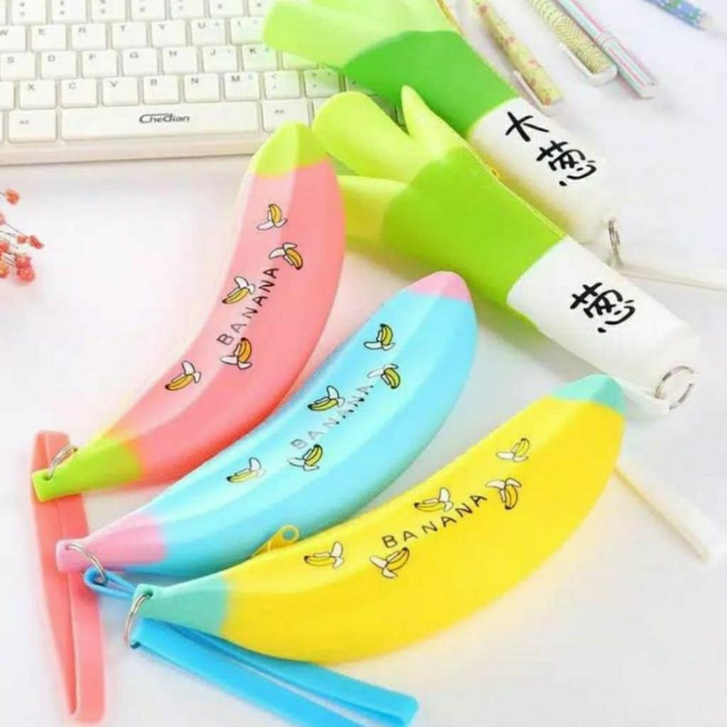 

Kotak Pensil Pisang Dompet Koin Silikon Banana Unik Lucu Murah