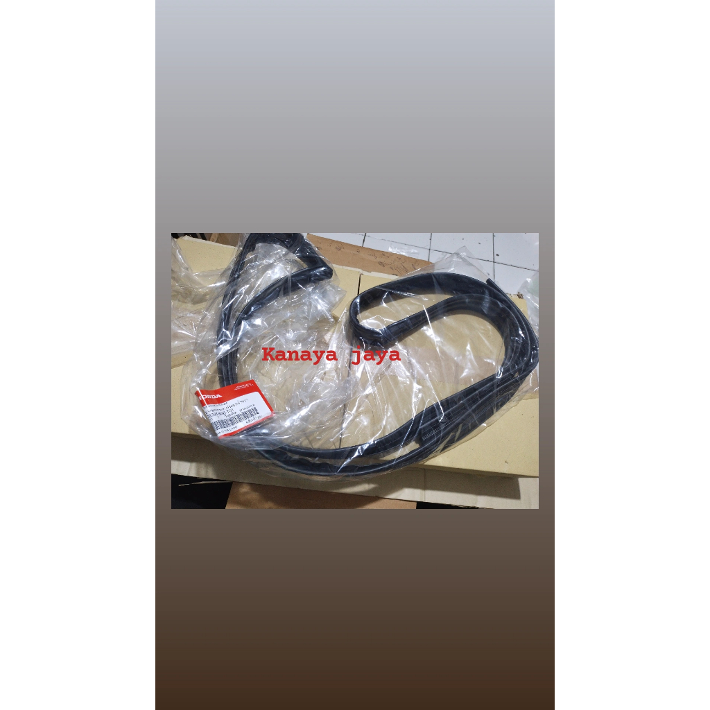 karet jendela mobil pintu kaca ran channel run channel depan kanan jazz 2003 2004 2005 2006 2007 ori