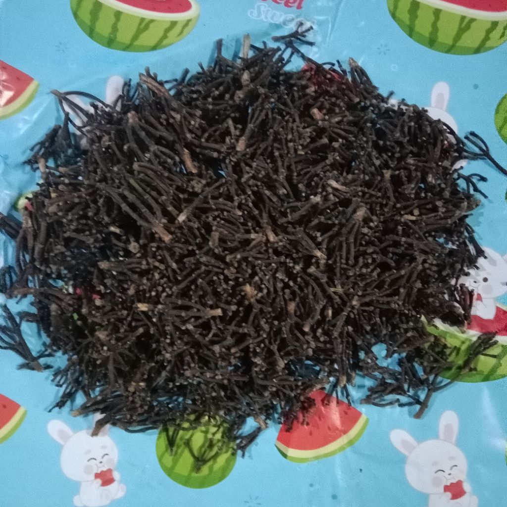 

gagang cengkeh original belum di suling atau di ambil minyaknya 500 gram