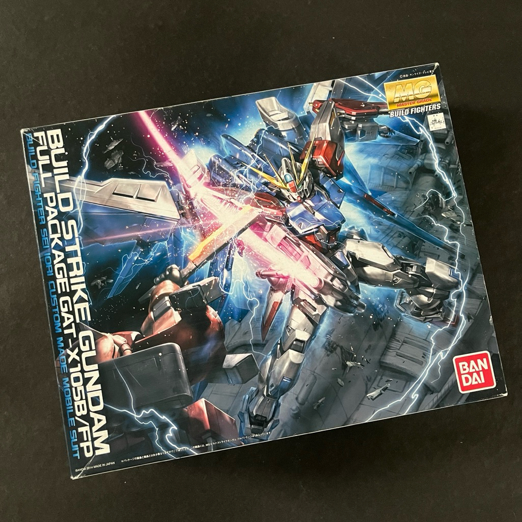 MG Build Strike Gundam FP - Bandai 1/100