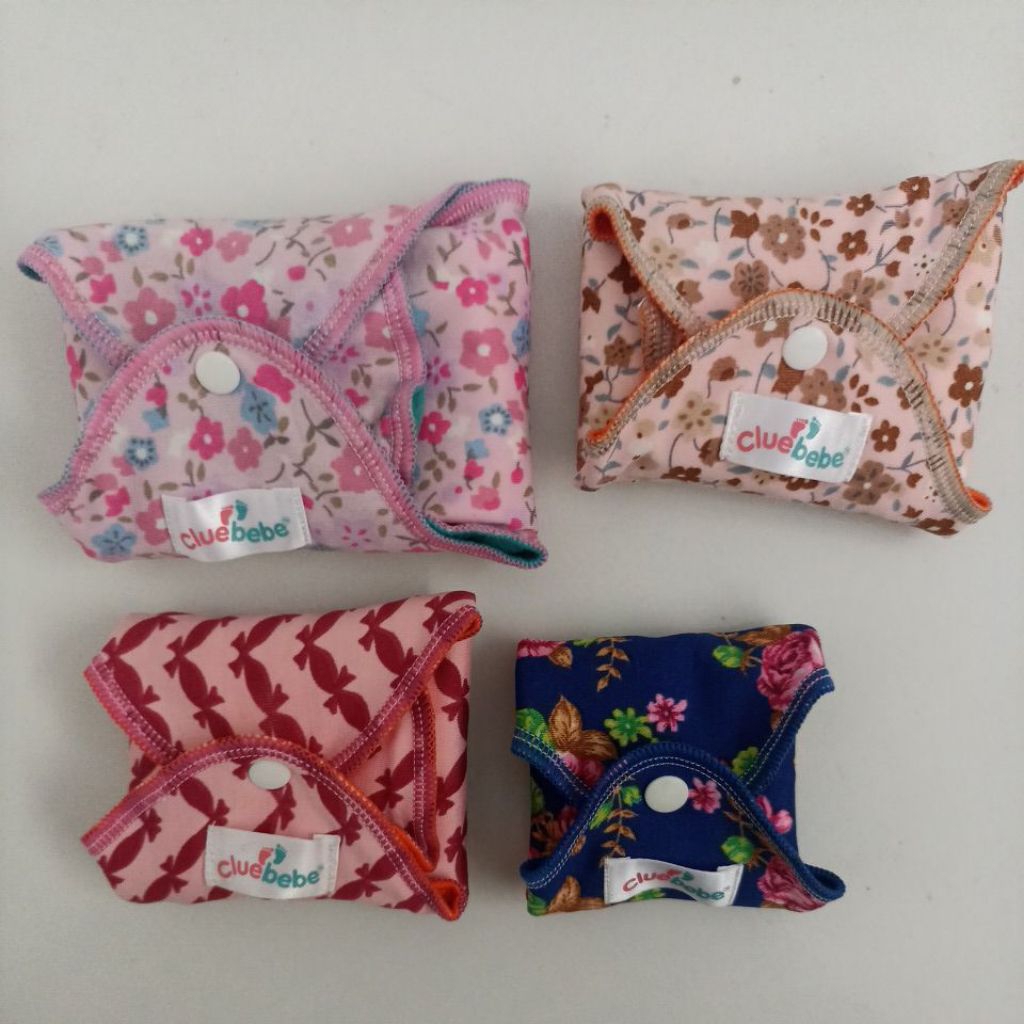 Pembalut kain menspad menstrual pad cluebebe 1 paket (4pcs)
