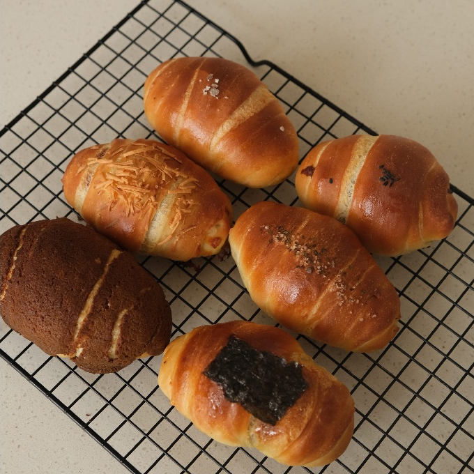 

Salt Bread | Salted Butter Roll | Shio Pan | Sogeum-Ppang | Mordelight