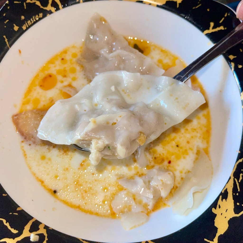 

Pangsit Kuah Creamy (kemasan vacuum)