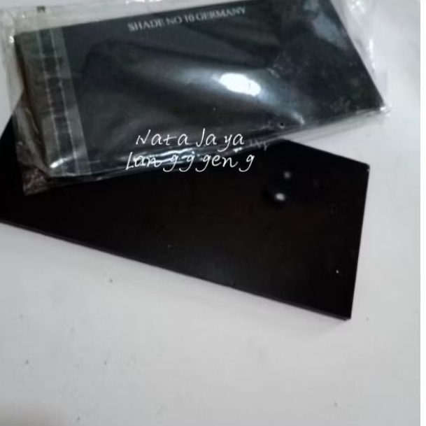 kaca las hitam no 10 germany