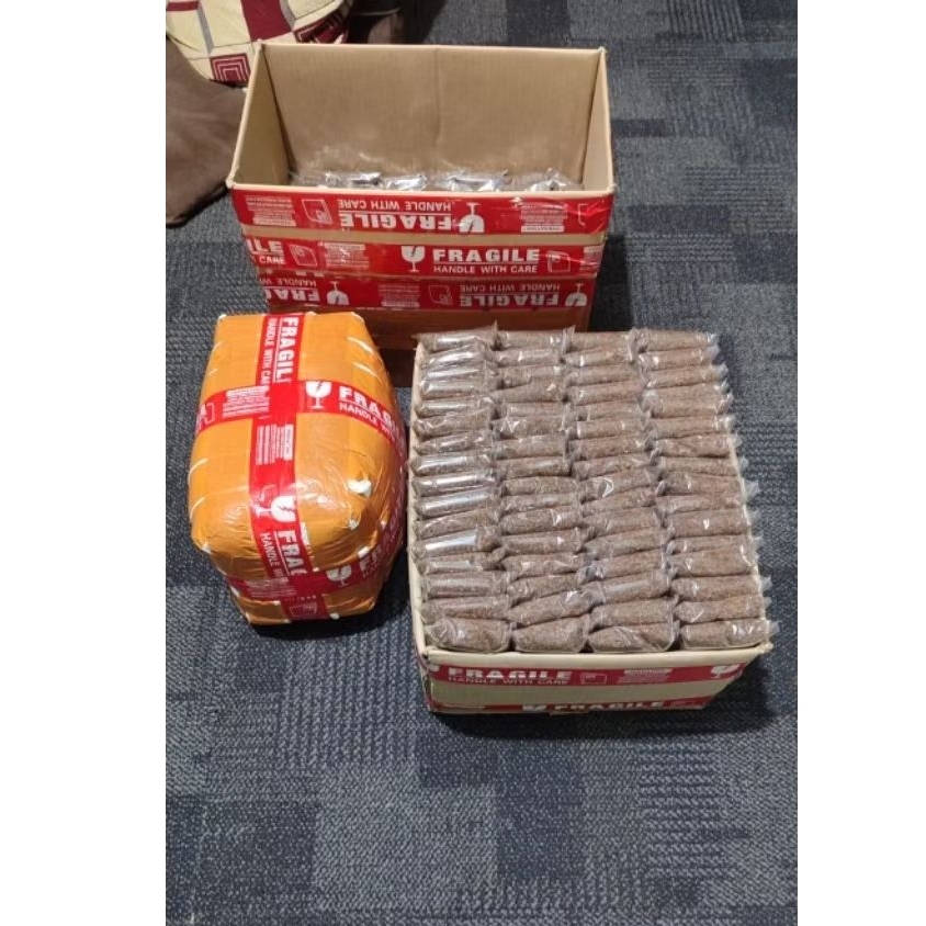 

Cengkeh manado 100% asli