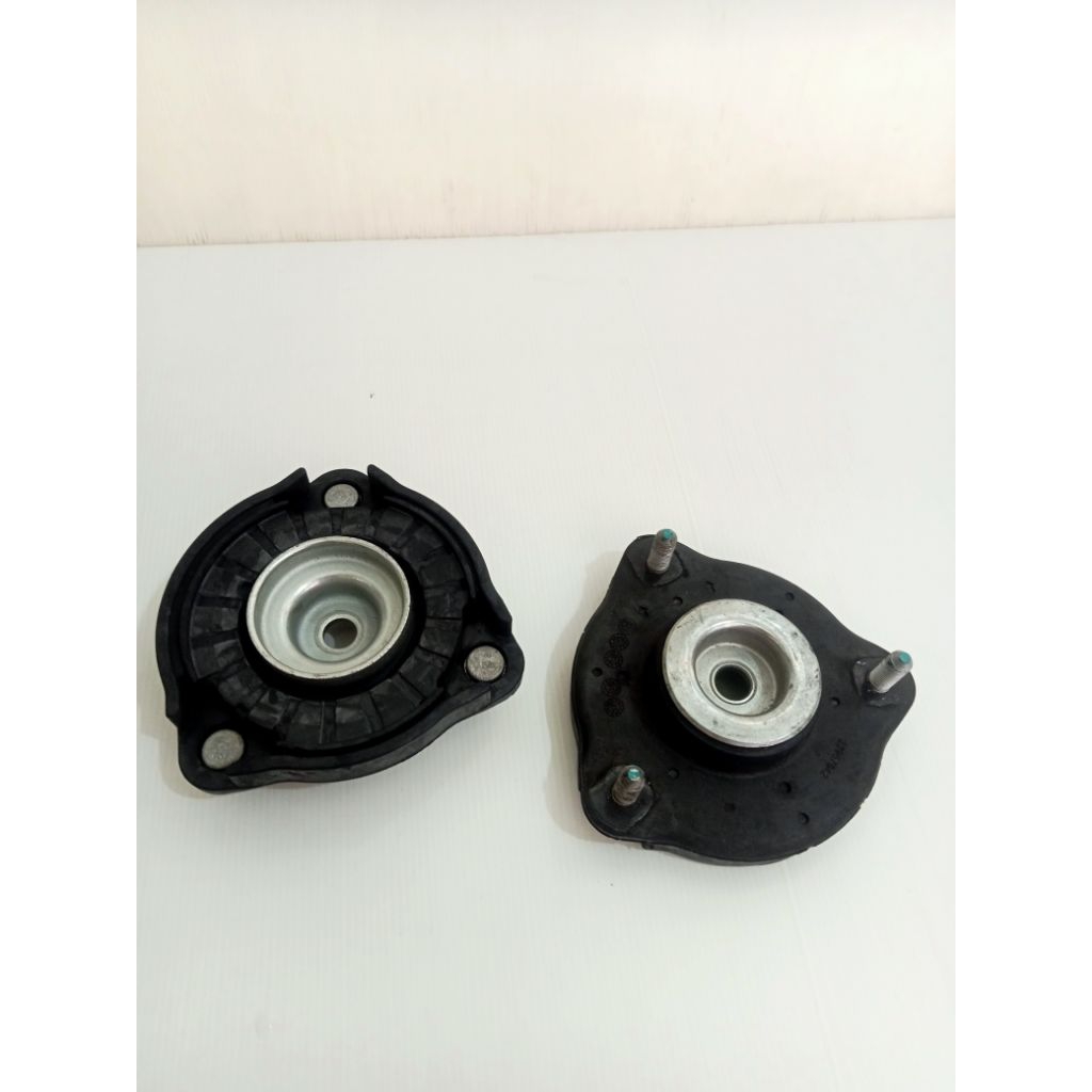 karet suport wuling confero , tatakan shock ,karet suport shock wuling confero