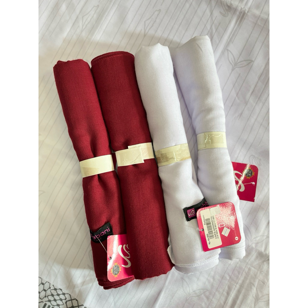 Kerudung segi empat rabbani warna merah putih rabbani ori