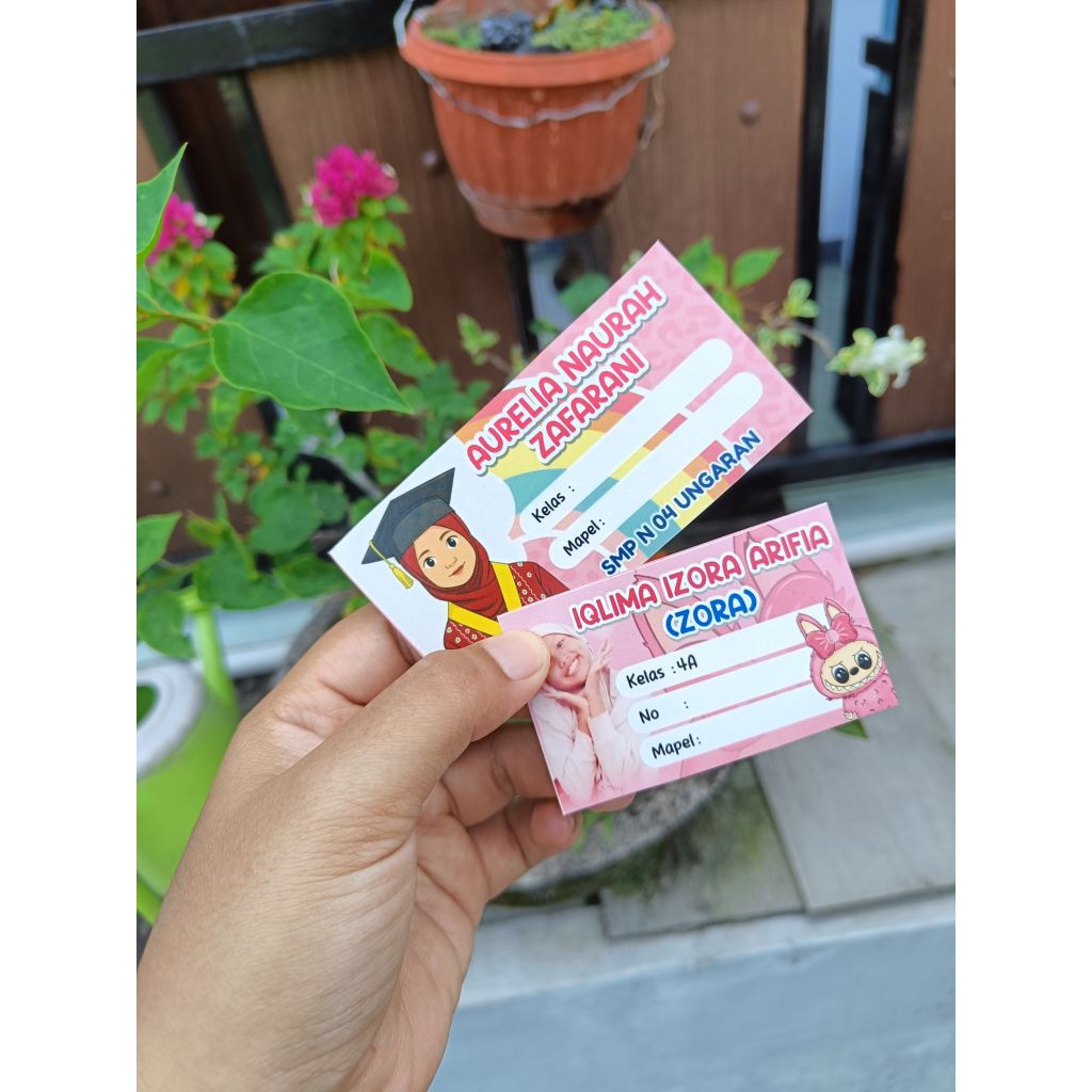 

StickerLabelNamaCustom