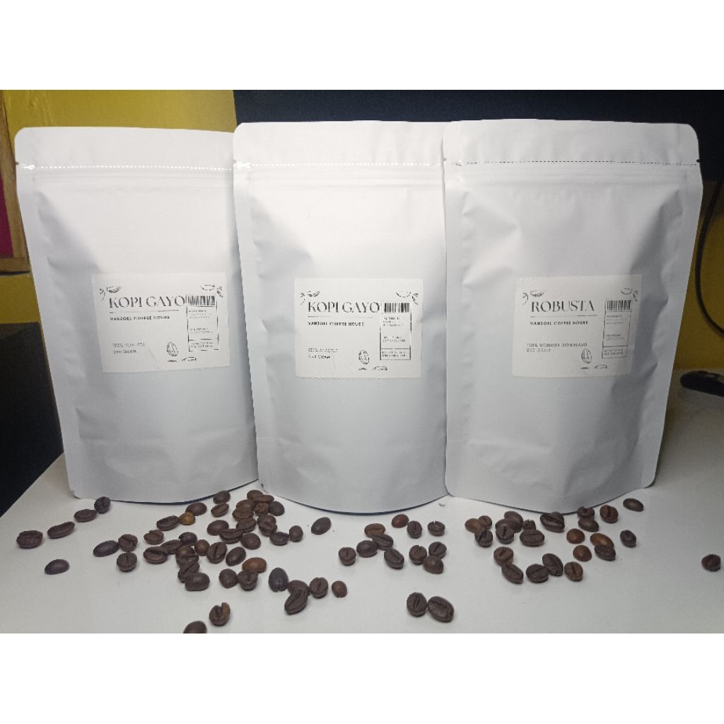 

KOPI HITAM KHAS SUMATERA ROBUSTA DAN ARABICA 250 GRAM