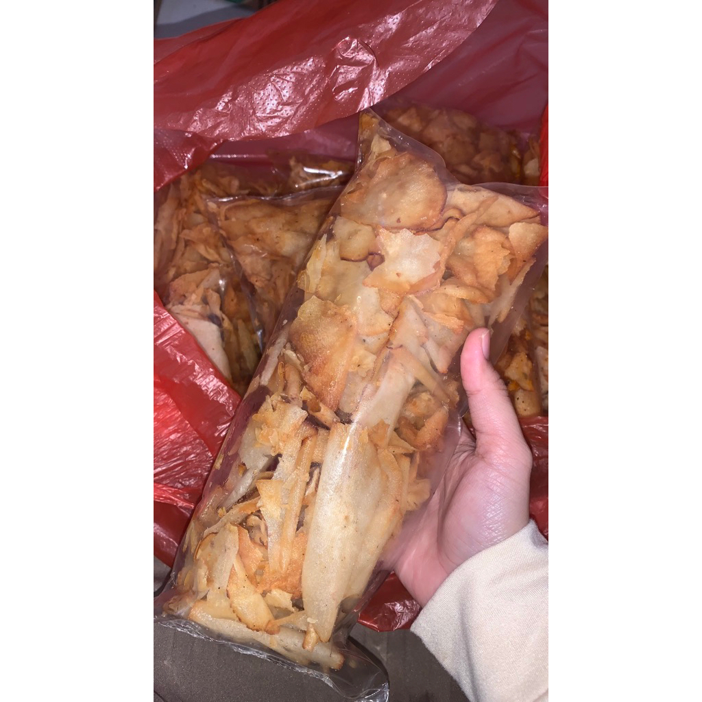 

kripik singkong asin bestseller di toko/krepek