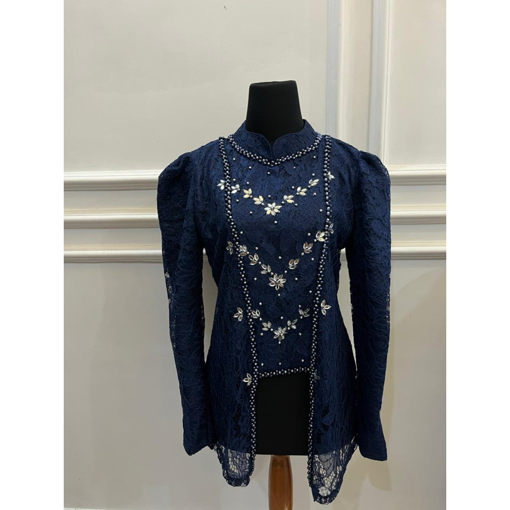 KEBAYA WISUDA BRUKAT/KEBAYA BRUKAT MODERN