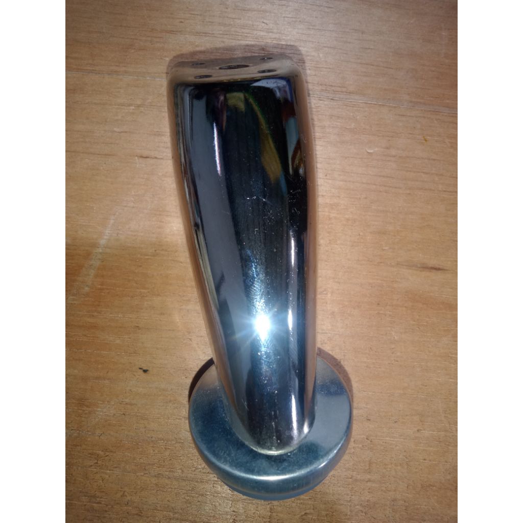 KAKI SOFA/KURSI MODEL BABI  STAINLESS 9.5 CM