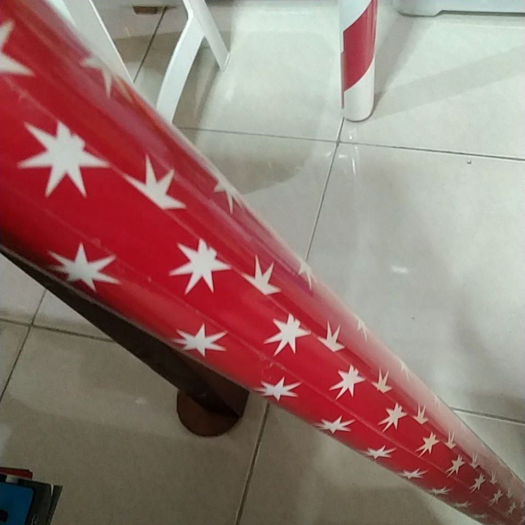

Kertas Kado Ukuran Jumbo 4X1Mtr Pola Bintang Kertas Bungkus Kado Natal merah putih merdeka