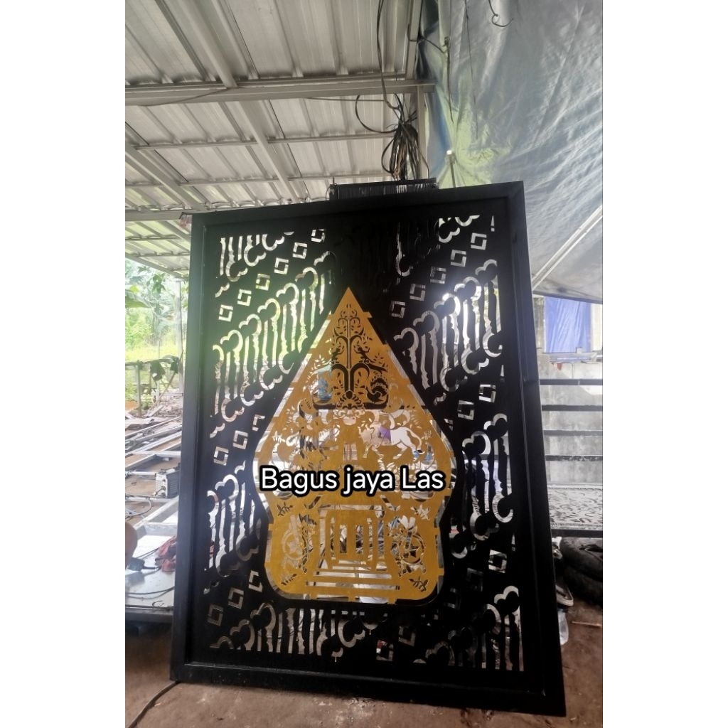 Pagar besi cutting laser pintu gerbang model cutting laser bergaransi