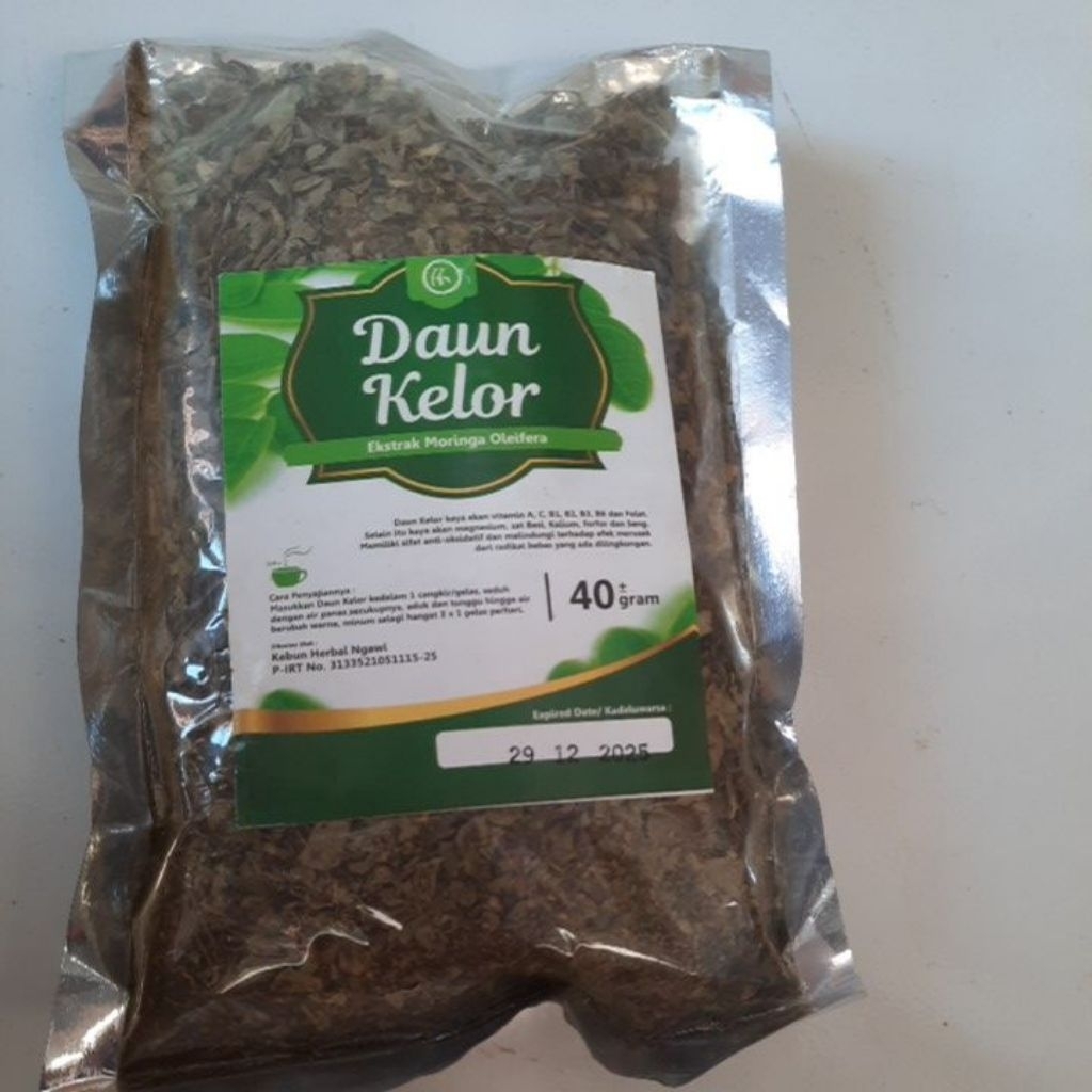 

teh seduh daun kelor