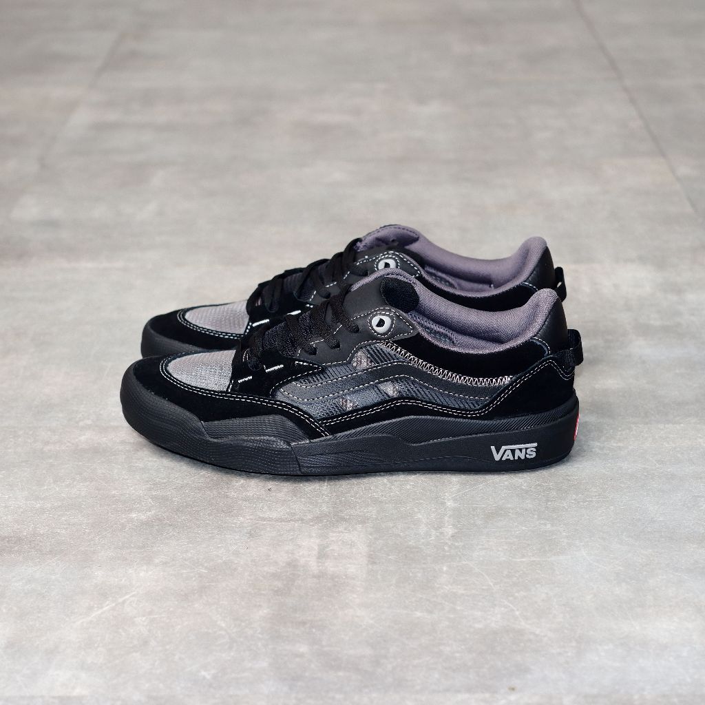 SKATE 2 WAYVEE BLACK/BLACK/GREY