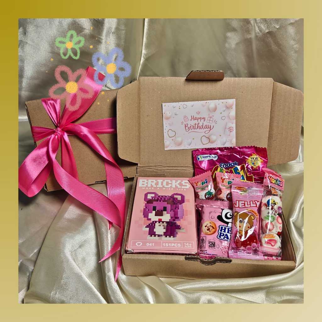 

HAMPERSOFGIFTBOX HAMPERS SNACK + BRICKS HADIAH UNTUK SAHABAT / HADIAH ULANG TAHUN TEMAN / HADIAN UNTUK TEMAN / HADIAH WISUDA / HAMPERS UNIK / KADO SNACK