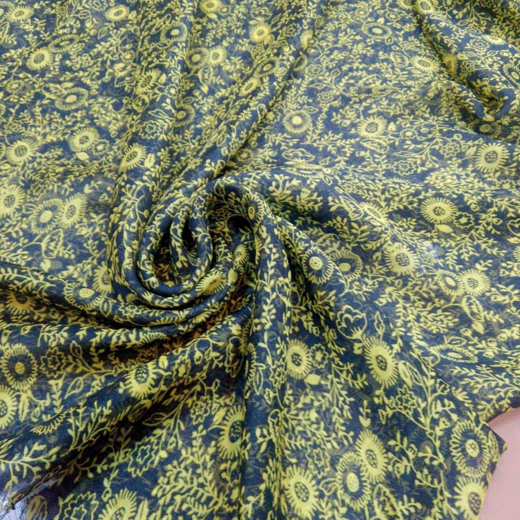 Kain Sifon Sutra Motif Bunga – Lembut, Adem & Elegan, (Harga Kain Per½ Meter)