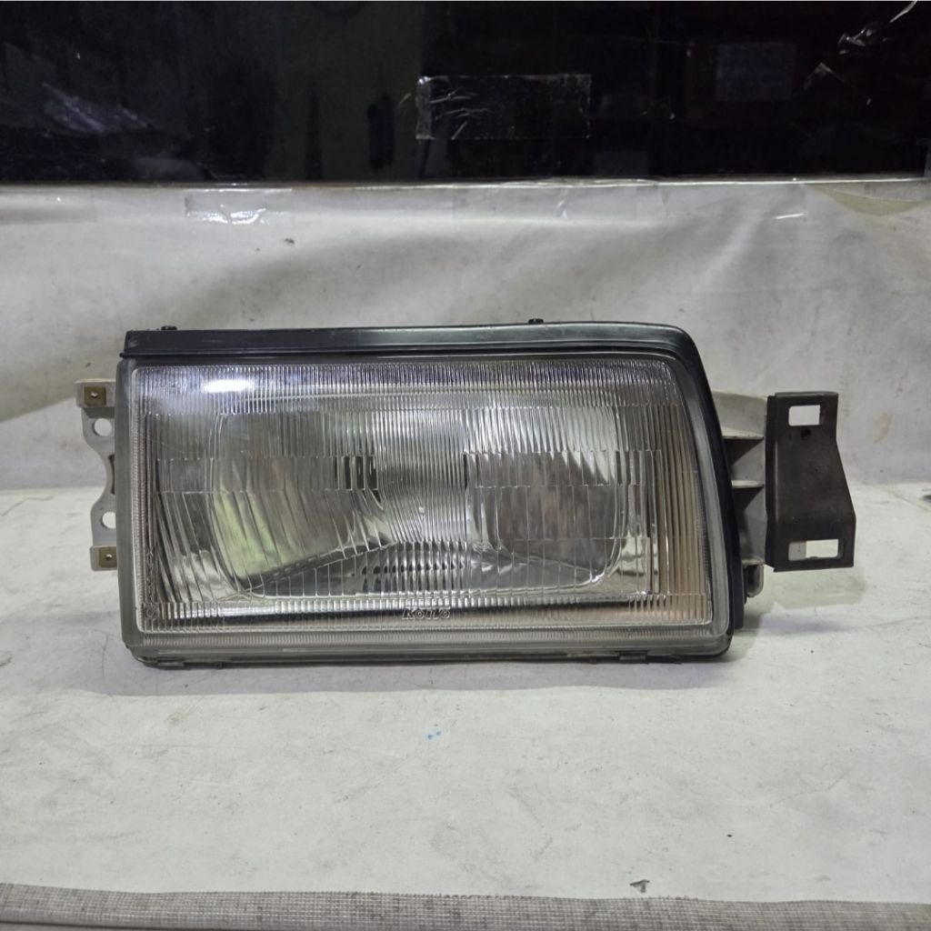 Headlamp kiri mazda 323 elite 86 87 88 original koito