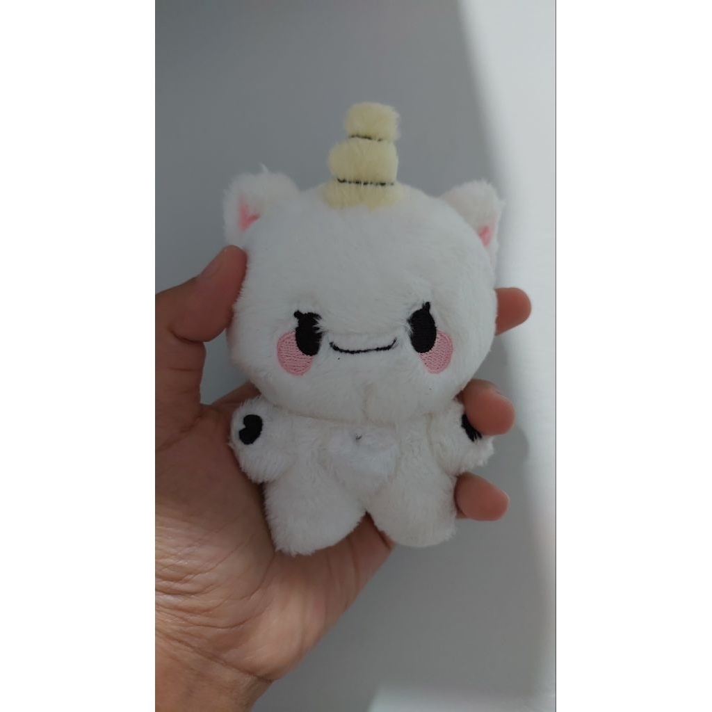 doll hendery henhenry