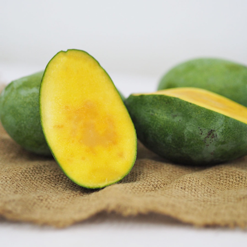 

Mangga Manalagi Buah Segar - Berat 1kg