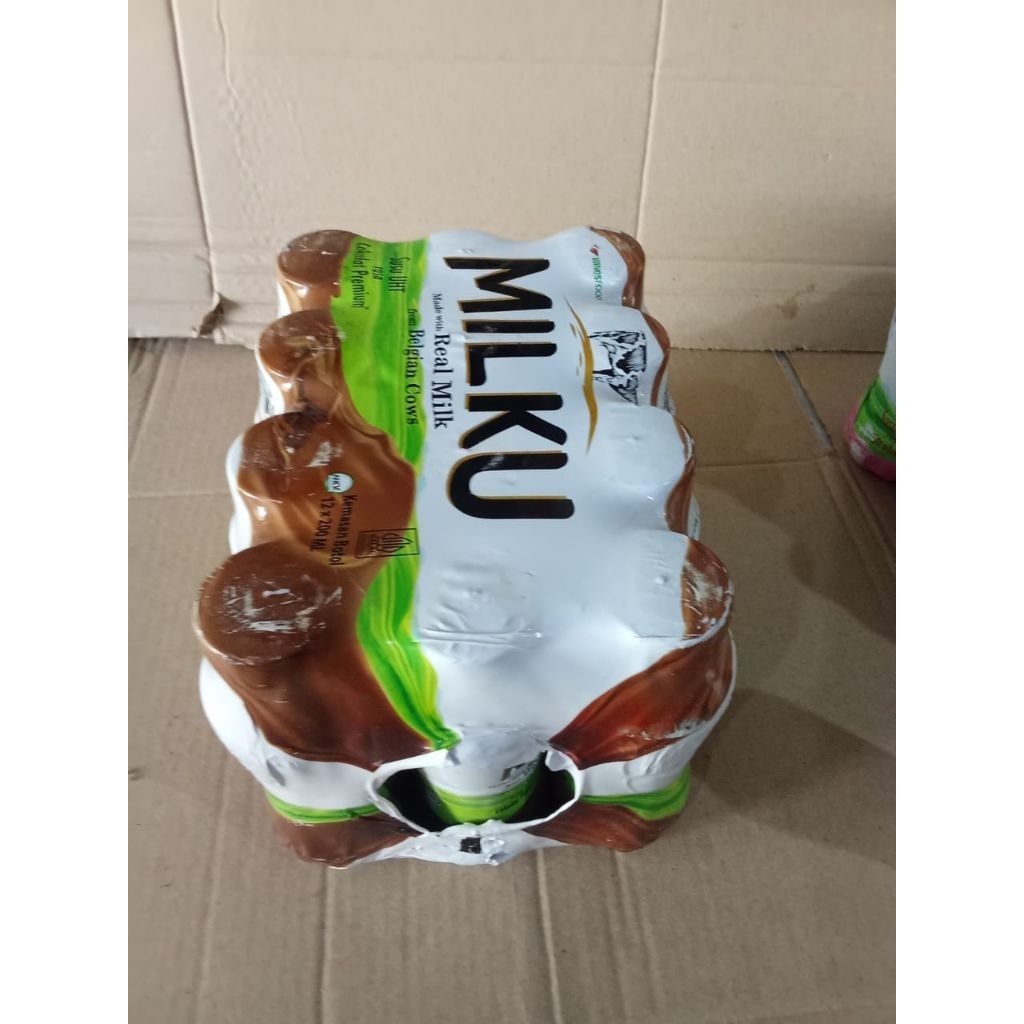 

milku botol susu UHT 1karton isi 12pcs