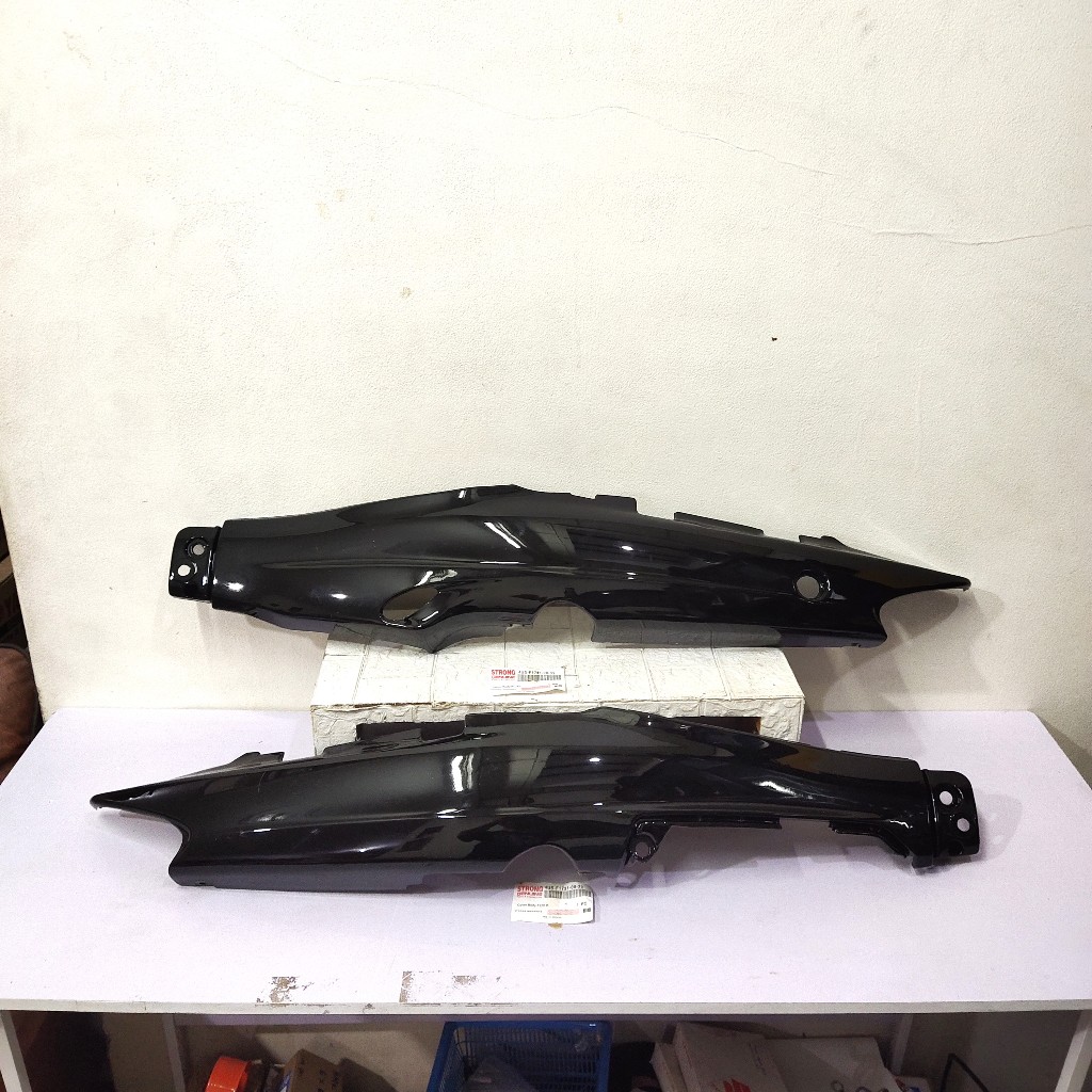 Cover body F1ZR Hitam SET KIRI KANAN STRONG