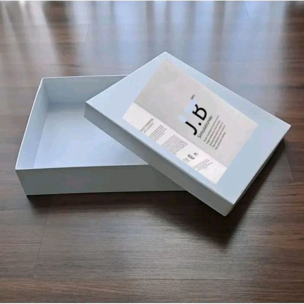 

New Box kado warna putih cocok buat bungkus hadiah pernikahan box kado pereda stres wanita