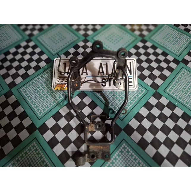 Breket dudukan speedometer motor vixion new original copotan