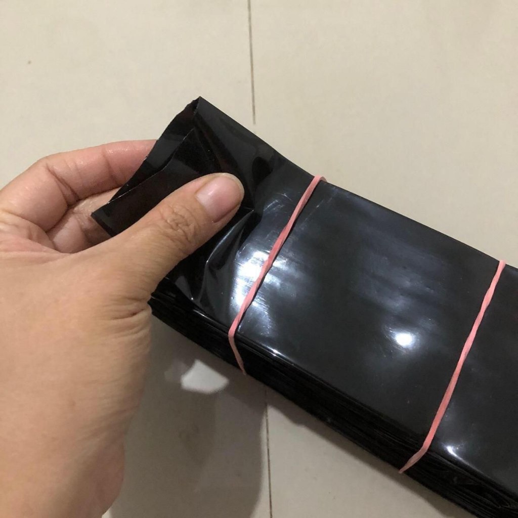 Louay_Idstore Selang Drip Hitam 6Cm Untuk Irigasi Pertanian/ Plastik Roll Hitam/ Plastik Selang