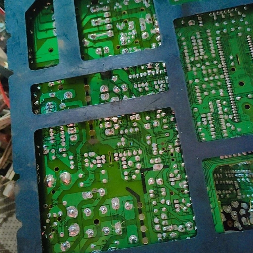 MESIN TV CHINA BEKAS