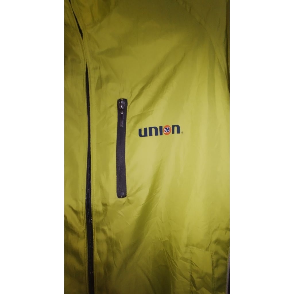 JAKET UNION 76