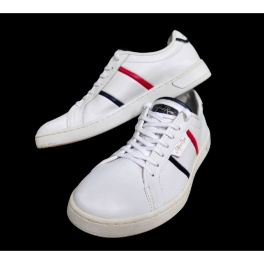 Stefano Rossi Kulit Italy