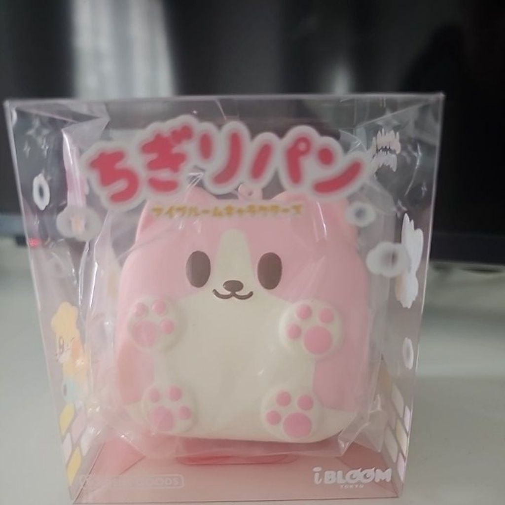 Ibloom Chigiri Mike Pak (Mimi)