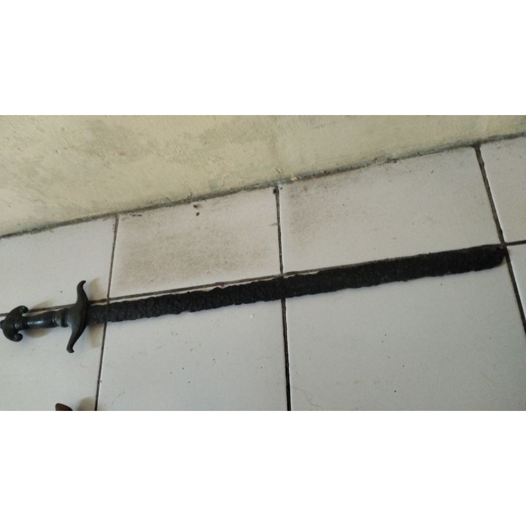 Pedang kadga otentik