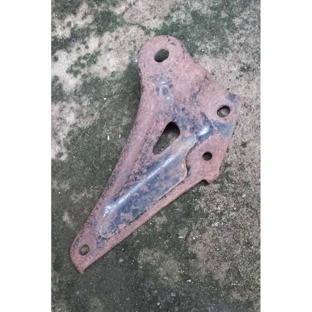 braket knalpot astrea Prima ori