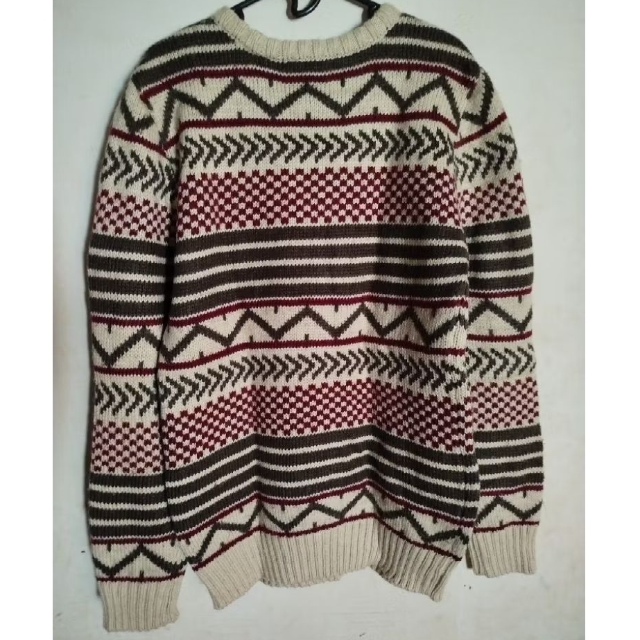 sweater rajut motif (PRELOVED) M