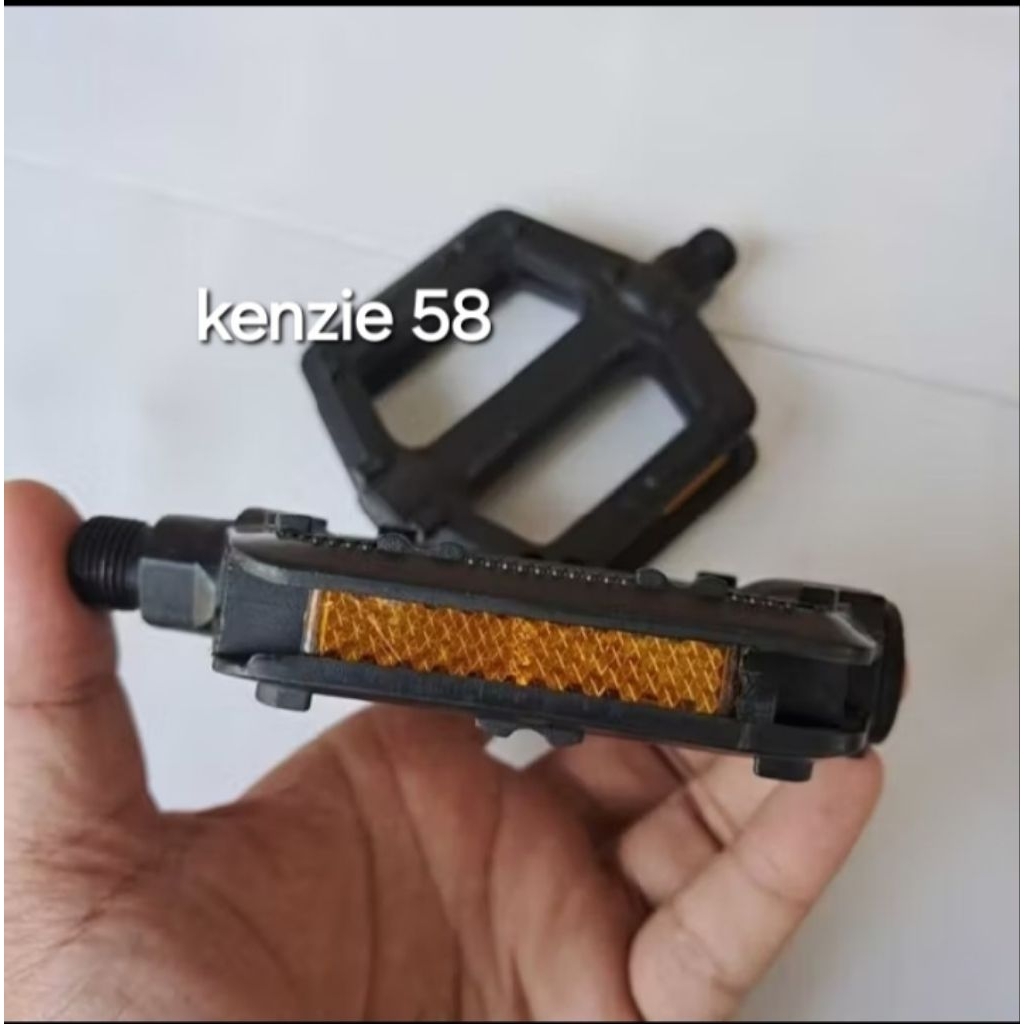 Pedal Sepeda BMX 20 inchi As Kecil Pasific 1/2 PVC Hitam | Pedal Sepeda