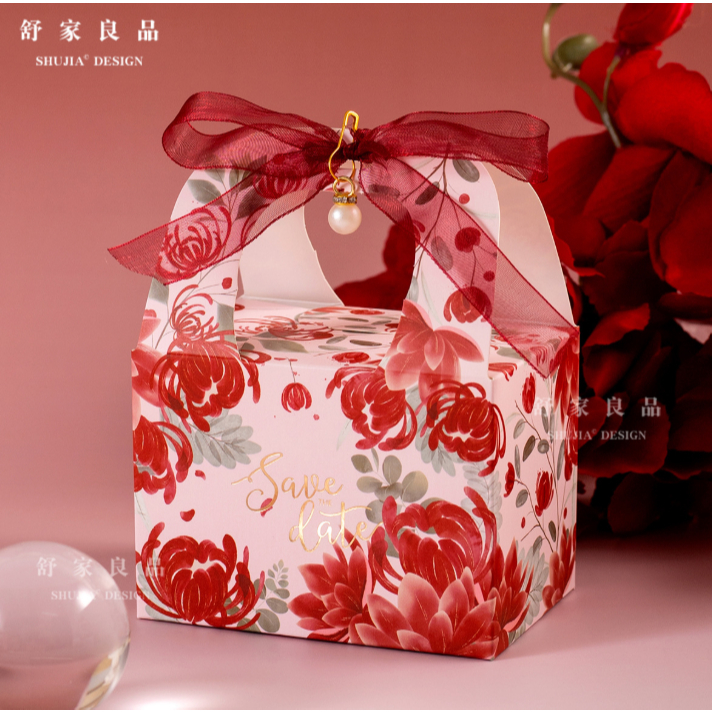 

De Gift Shop Kotak Kado | Kotak Souvenir | Kotak Souvenir Ulang Tahun | Kotak souvenir Bridesmaid