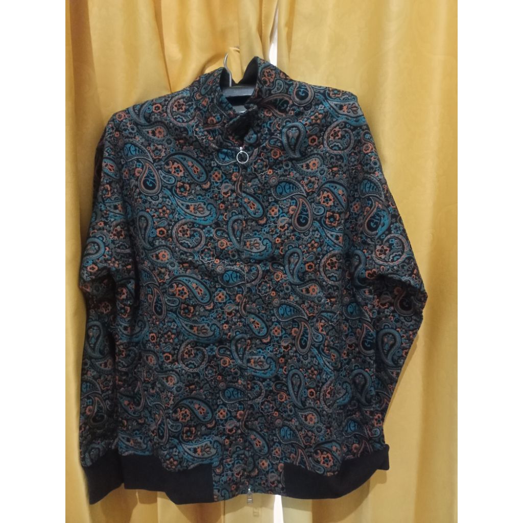jaket Pretty Green Paisley