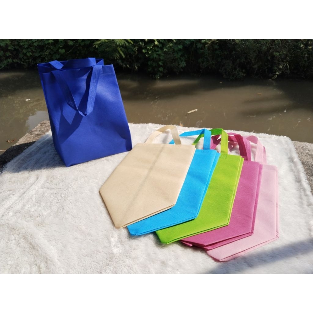 

Tas Kotak Nasi Hajatan | Tas goodie bag box dus (isi 12pcs)