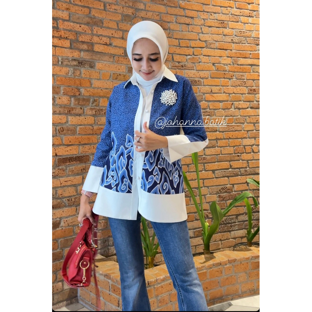 ATASAN BATIK MEGA MENDUNG CIREBON