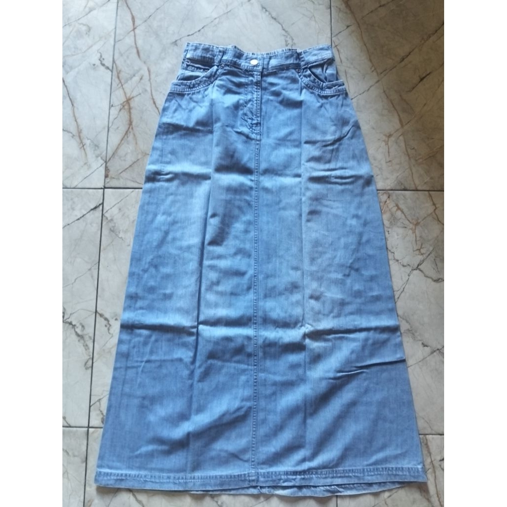 ROK JEANS GEELA,preloved GEELA,PL GEELA,skirt geela dress geela