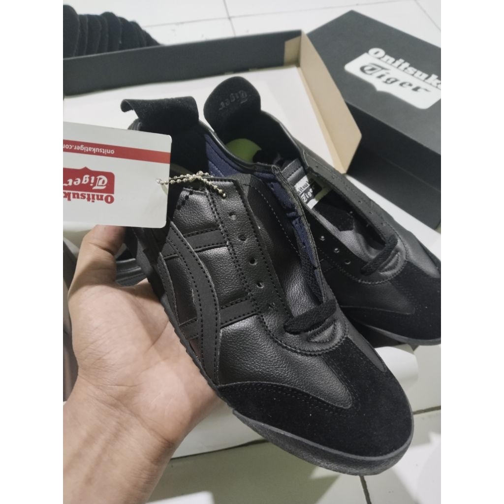 sepatu pria wanita onitsuka tiger Tali HITAM POLOS